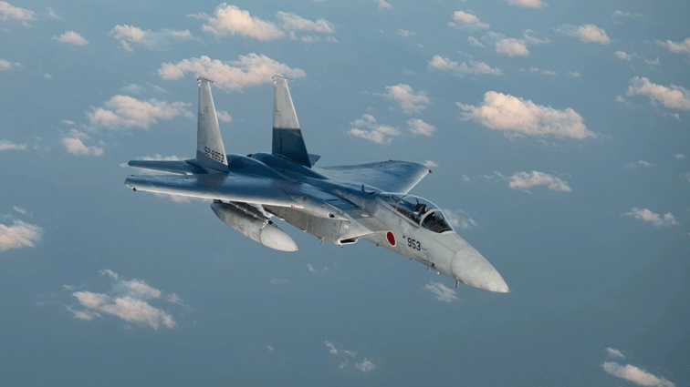 Nóng rực trời Đông Á: Nhật vừa đặt tên lửa, UAV Trung Quốc lập tức áp sát Yonaguni