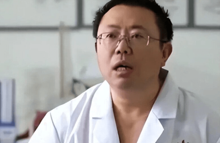 Bác sĩ trong vụ thai phụ xin sinh mổ