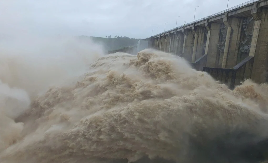 Thủy điện Sông Ba Hạ xả lũ lịch sử hôm 19/11
