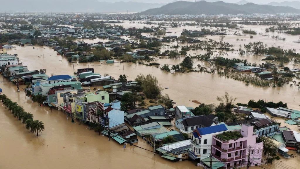 Lũ vượt đỉnh 1986 và 1993: Dân trắng đêm sơ tán, thủy điện vẫn xả lũ mức cao nhất lịch sử