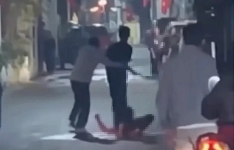 Người đàn ông ở Hà Nội ʙị ᴄʜéᴍ ᴛử ᴠᴏɴɢ vào tối mùng 4 Tết